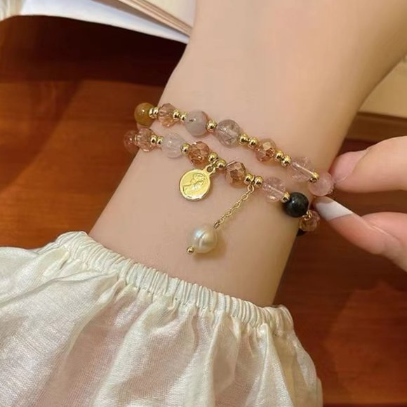 Double camellia beaded bracelet for lady - Picture 1 of 6